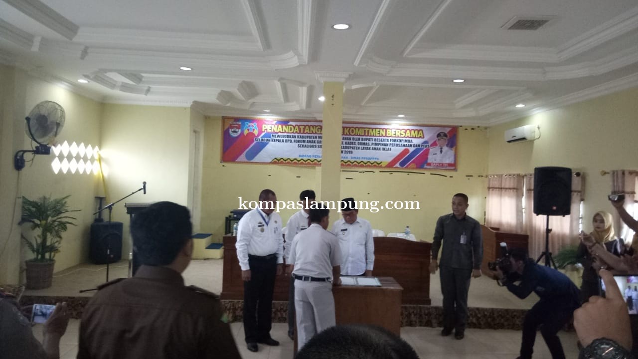 Bidang Perlindungan Anak Melalui Dinas Pengendalian Penduduk