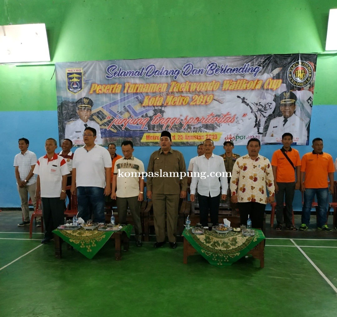 Disporapar Kota Metro Buka Acara Kejuaraan Olahraga Taekwondo Walikota CUP VI-2019