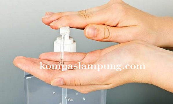Dinas kesehatan Mesuji Memberikan Tips Membuat Desinfektan Dan Hand Sanitizer Di Rumah