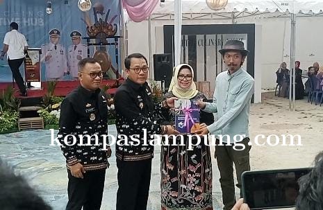 Soft Launching Metro Creative Hub, Dinas UMKM Kota Metro Salurkan Bantuan Industri Ekonomi Kreatif