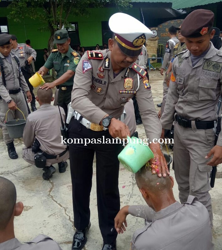 Polres Metro Hadiri Upacara Pembukaan Pendidikan Dasar Militer SMA Taruna Gajah Mada