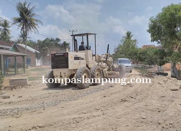 Jalan Rusak Di Desa Suka Agung Kab Mesuji Siap Diperbaiki