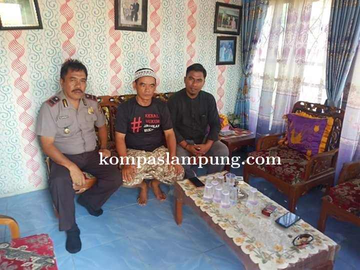 Kapolsek Rawa Jitu Utara Pastikan Pelaksanaan Pemilihan Pilkades Serentak Berjalan Kondusif