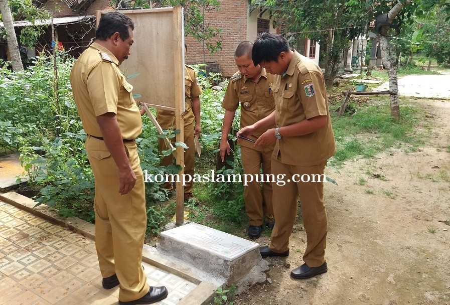 Dinas PMD Lamtim Gelar Monitoring Sumur Bor Di Desa Sumberejo