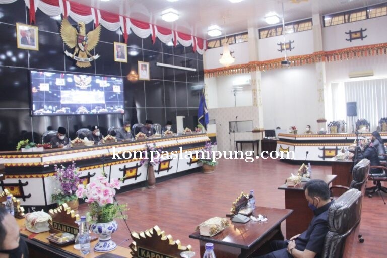 Rapat Paripurna DPRD Dan Rancangan Peraturan Daerah Kota Metro