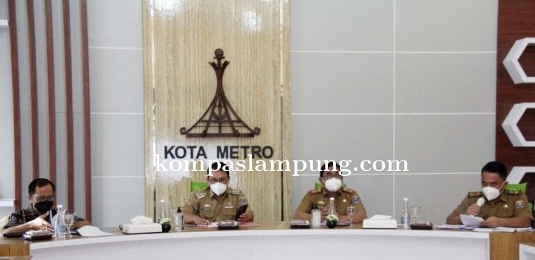 Walikota Pimpin Rapat Peraturan Daerah (Perda) Kota Metro