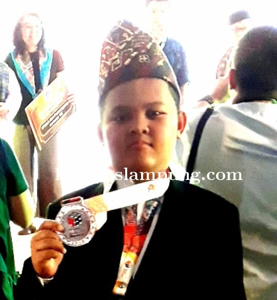 Wakili Lampung Diajang OSN Nasional, Bardha Sabet Medali Perunggu Bidang IPA