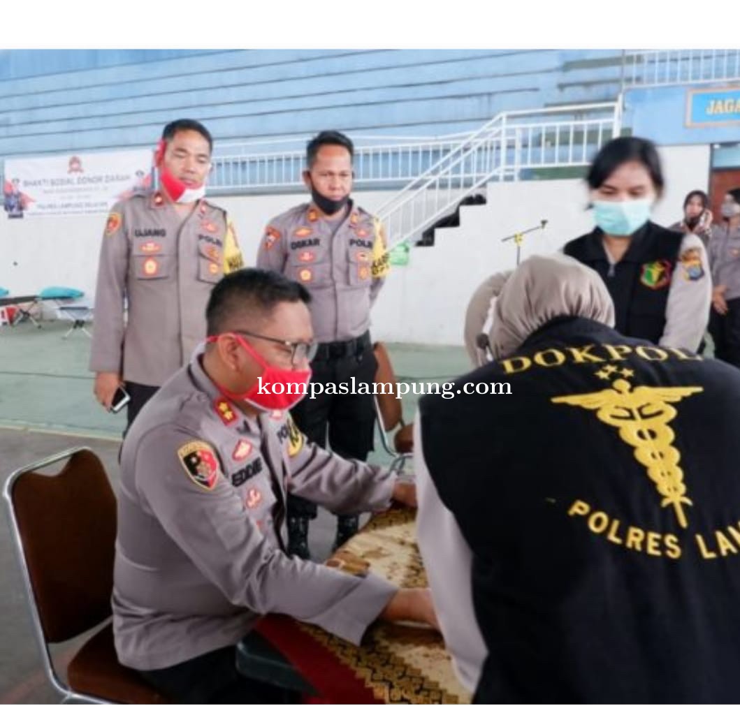 Sambut HUT Bhayangkara Ke 74, Jajaran Polres Lamsel Lakukan Kegiatan Donor Darah