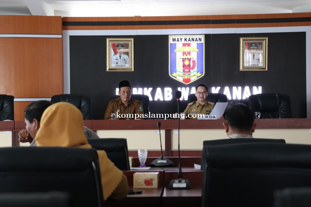 Sekda Way Kanan Pimpin Rakor Persiapan Pelayanan Jamaah Haji 2019