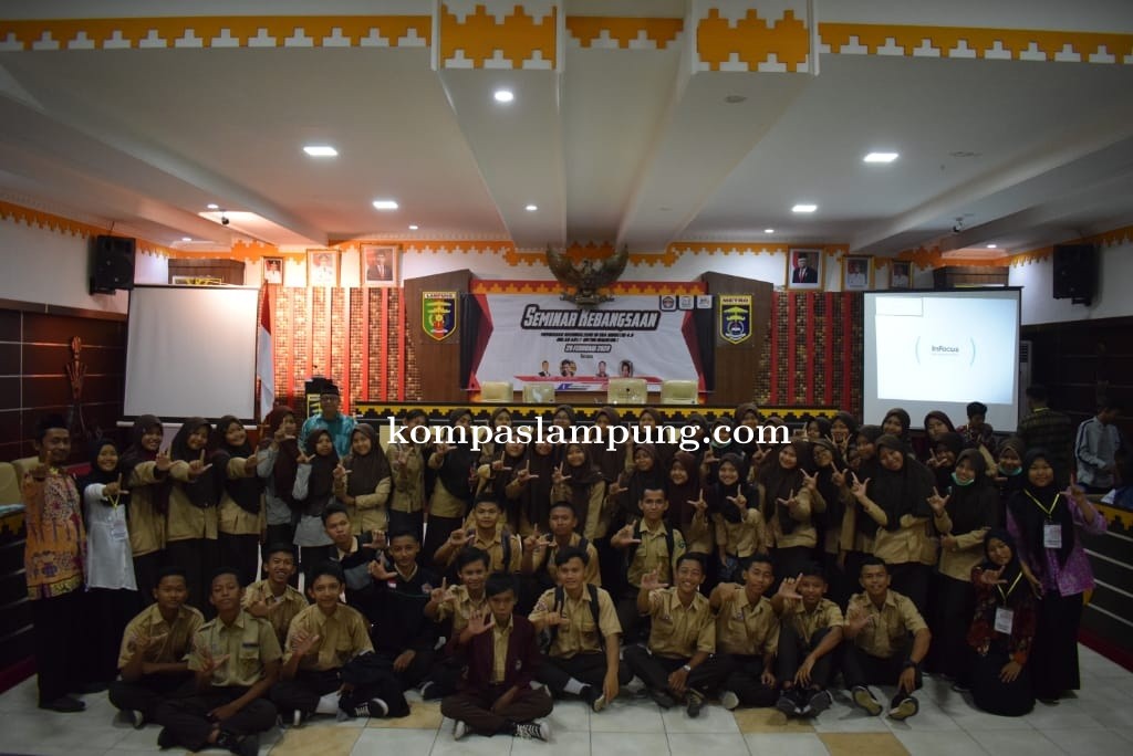 120 Siswa Dari Sma Smk MA Hadir Sebagai Peserta Seminar Kebangsaan Di Aula Metro