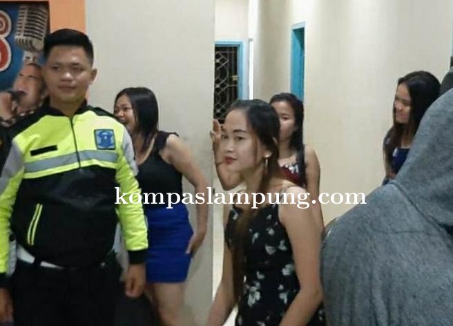 Kepolisian Resort Mesuji Lakukan Razia Di Warung Remang Remang  Kafe Dan Karaoke Tak Berizin