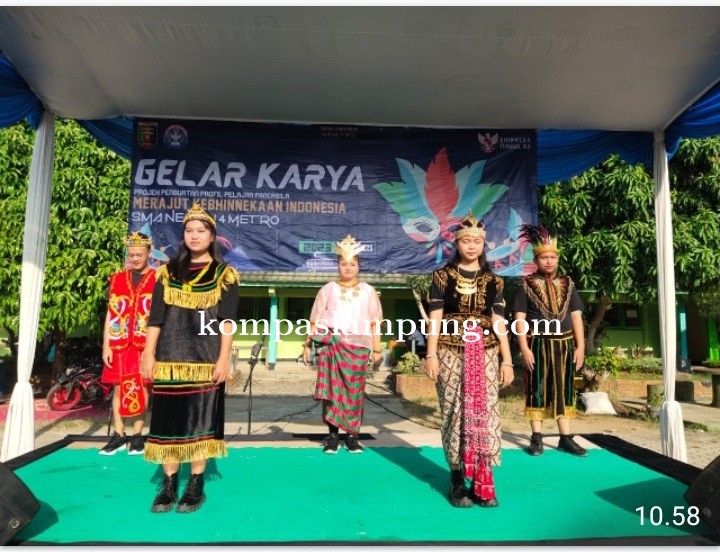 SMAN 4 Metro Gelar Karya Bhinneka Tunggal Ika Implementasi Kurikulum Merdeka